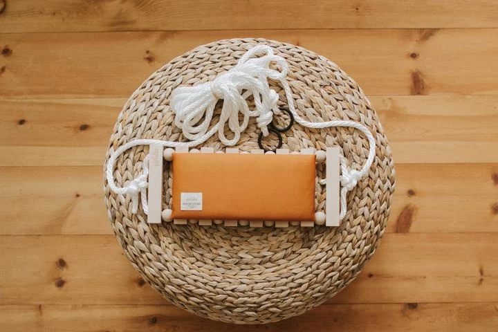 Kantalou COUSSIN BRETZEL POUR LA BALANÇOIRE BANANE 3 Kantalou COUSSIN BRETZEL POUR LA BALANÇOIRE BANANE