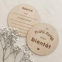 Le Petit Tableau Noir Pastille De Bois - Un Mini Nous Arrive Bientôt