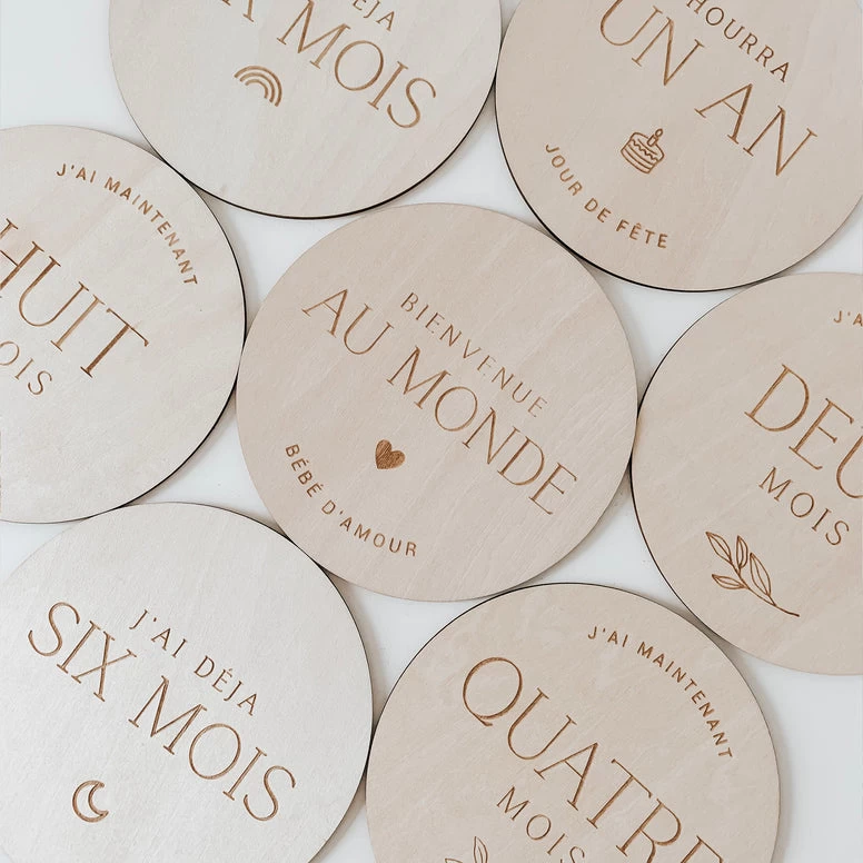 Le Petit Tableau Noir Pastilles De Bois Mensuelles 4 Le Petit Tableau Noir Pastilles De Bois Mensuelles – Image 2