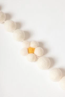 Lil North Co. Guirlande Décorative Yellow Daisies -Enfant Périphériques Magasin lil north co guirlande decorative yellow daisies 3