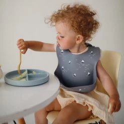 Mushie Bavette En Silicone Boats -Enfant Périphériques Magasin mushie bavette en silicone boats 3