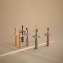 Mushie Brosse à Dent D'apprentissage Tradewinds -Enfant Périphériques Magasin mushie brosse a dent dapprentissage tradewinds 3