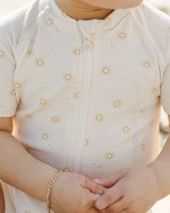 Quincy Mae Maillot Une Pièce Soleils