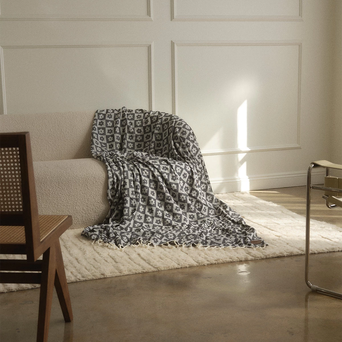 Slowtide Couverture De Plage - Gigi (Noire) 4 Slowtide Couverture De Plage - Gigi (Noire) – Image 2