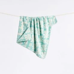 Slowtide Serviette à Capuche - Iggy -Enfant Périphériques Magasin slowtide serviette a capuche iggy 3